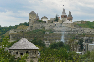 Кам'янець-Подільський, Стара фортеця